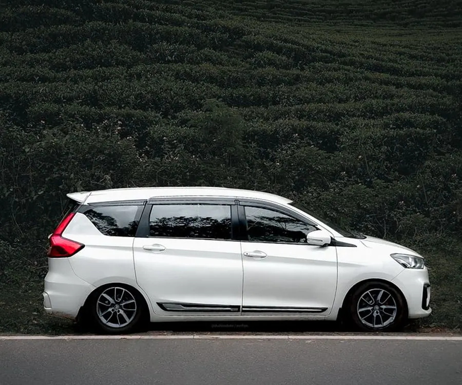 Ertiga photo 2