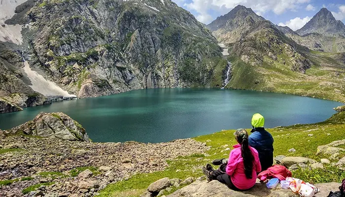 Kashmir Great Lakes Trek — 6 Nights / 7 Days